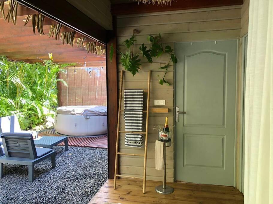 Eden Chalet, Spa Privatif 萨莱比梅 外观 照片